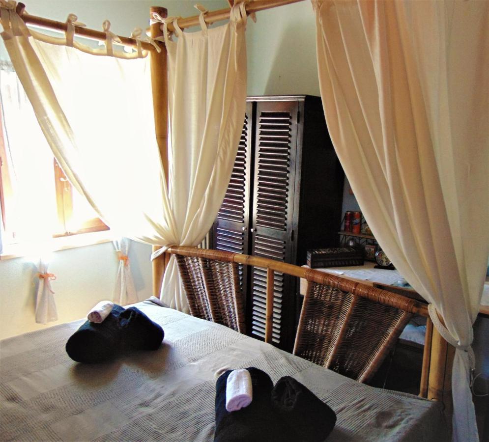 B&B Un Posto Nel Mondo เซียนา ภายนอก รูปภาพ