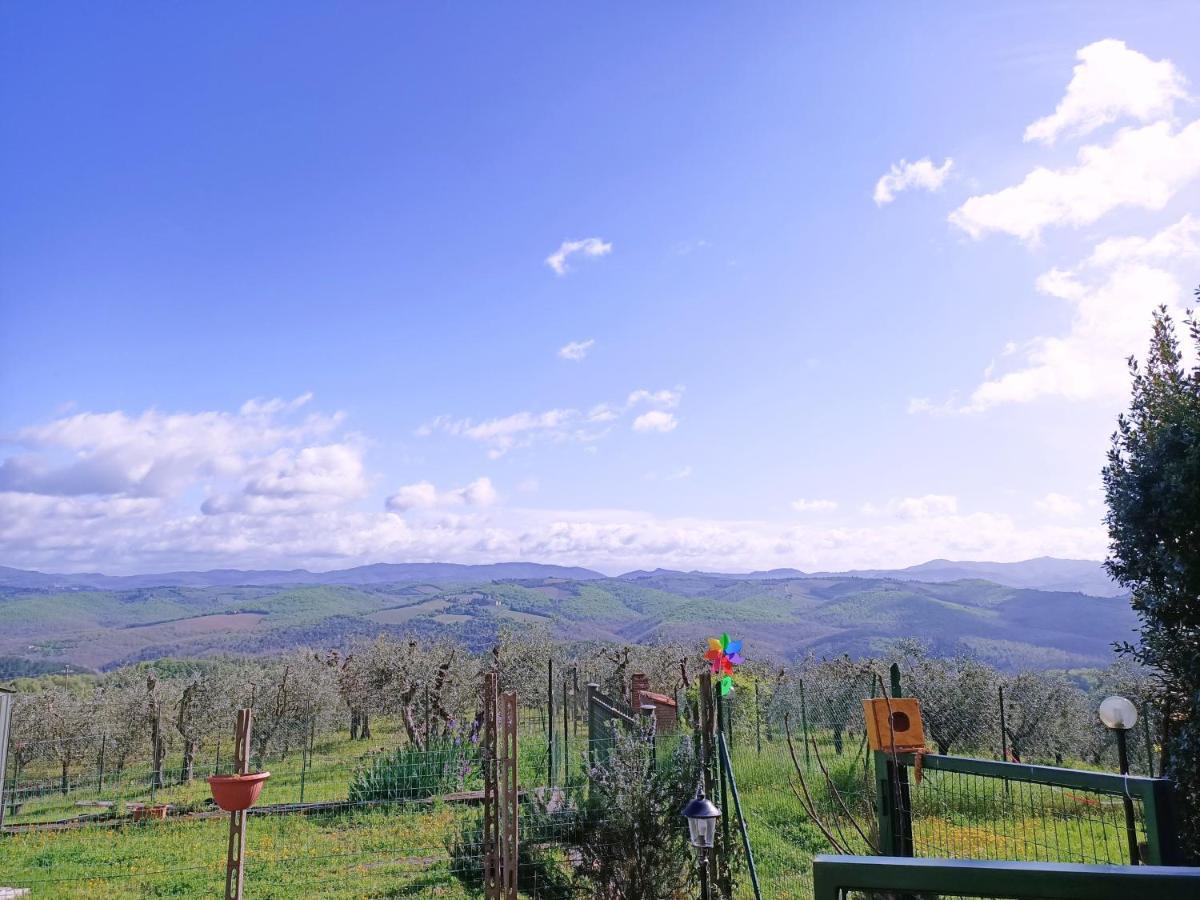 B&B Un Posto Nel Mondo เซียนา ภายนอก รูปภาพ