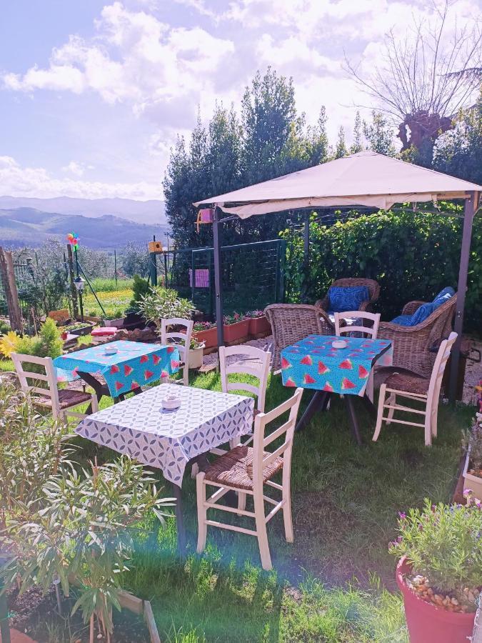 B&B Un Posto Nel Mondo เซียนา ภายนอก รูปภาพ